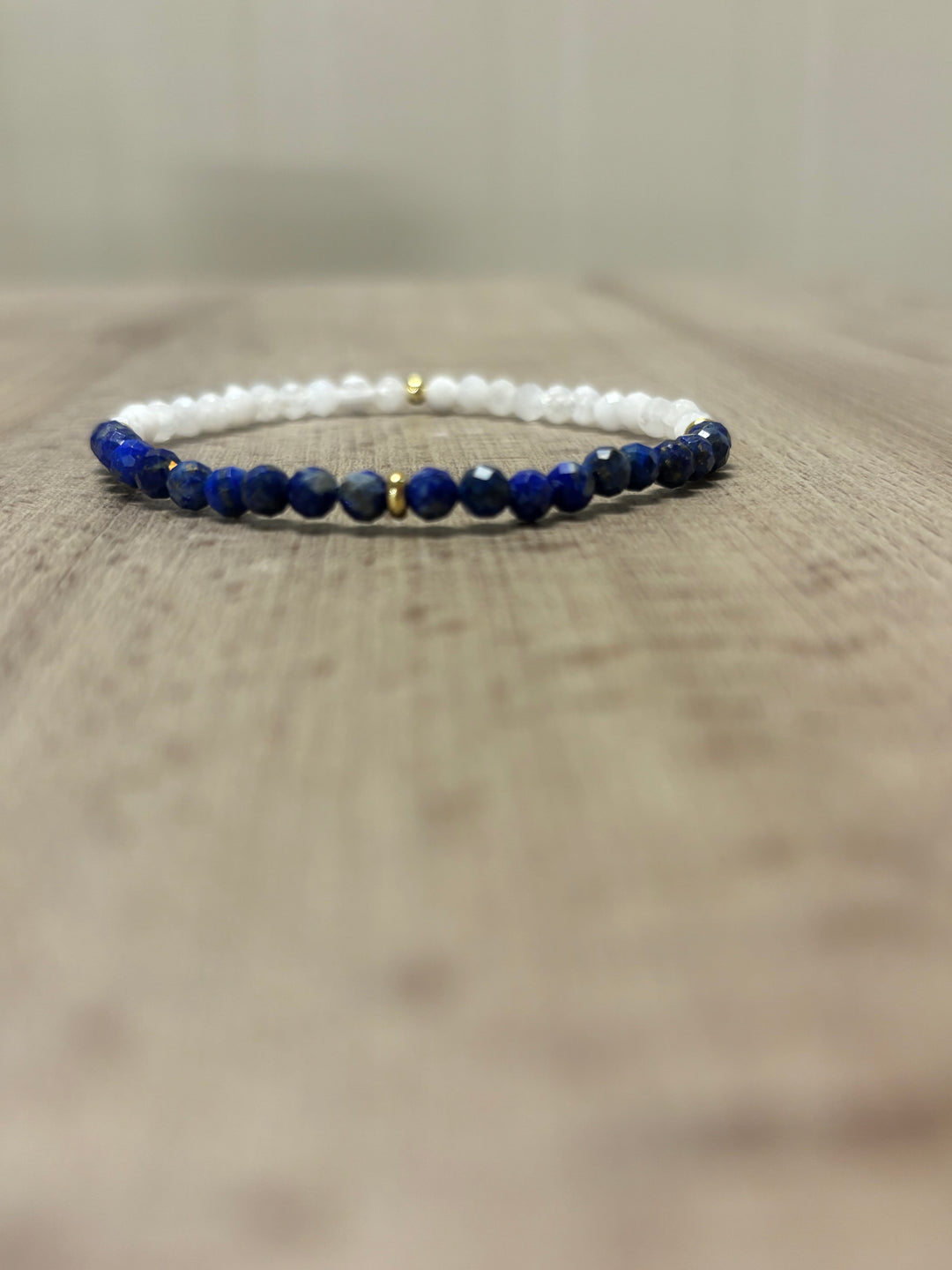 Armband Giulia - Edelsteine treffen auf Quarzperlen