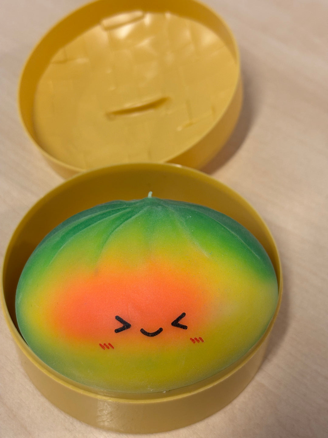 Regenbogen Anti-Stress Squishy Dumpling (1er-Box)